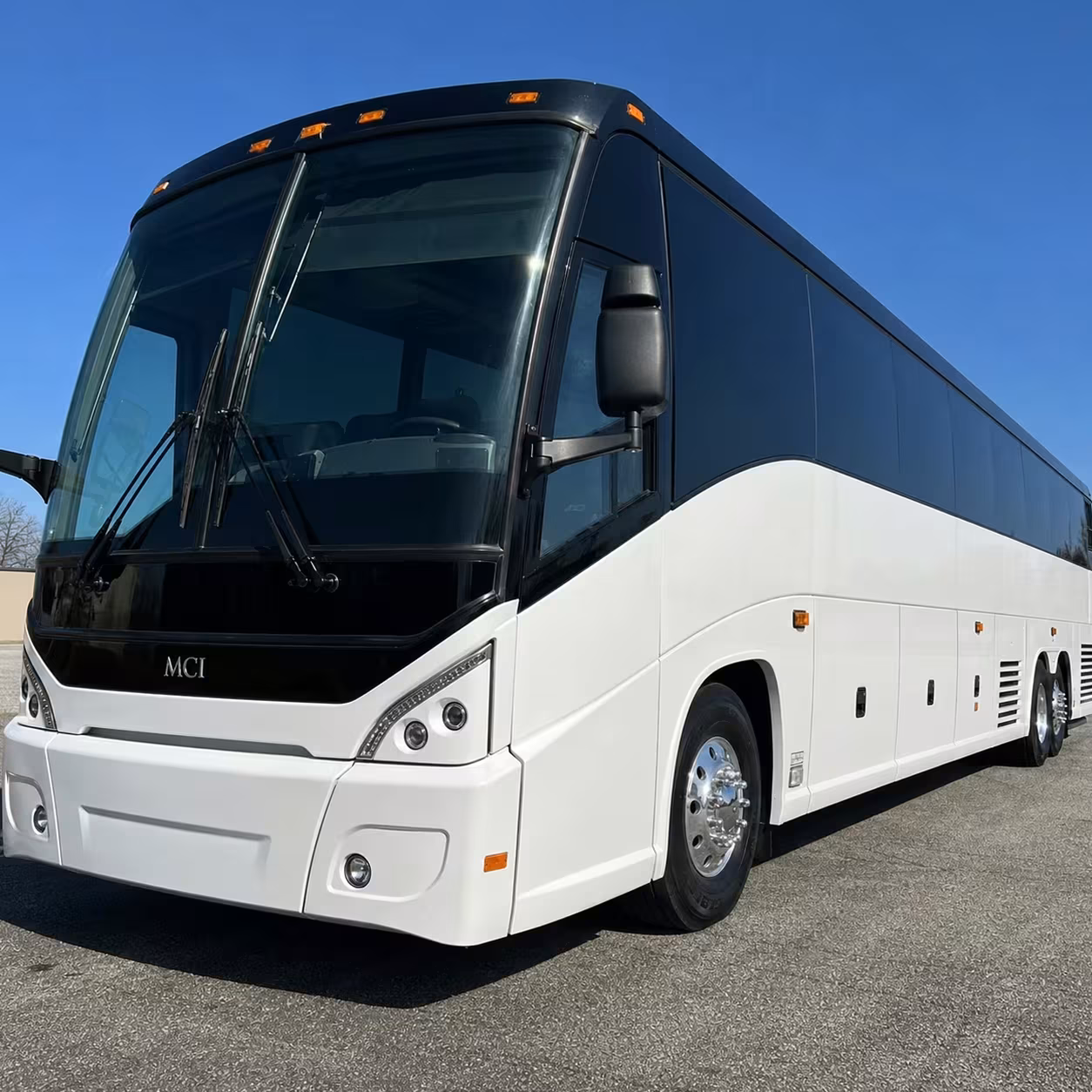 inbound airport bus rentals for groups arriving in berkeley